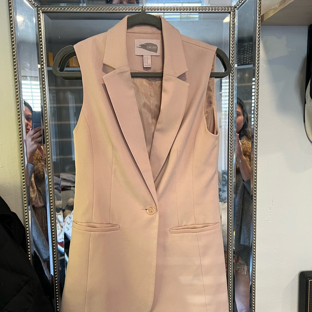 Sleeveless Blazer Vest in Light Pink by Topshop